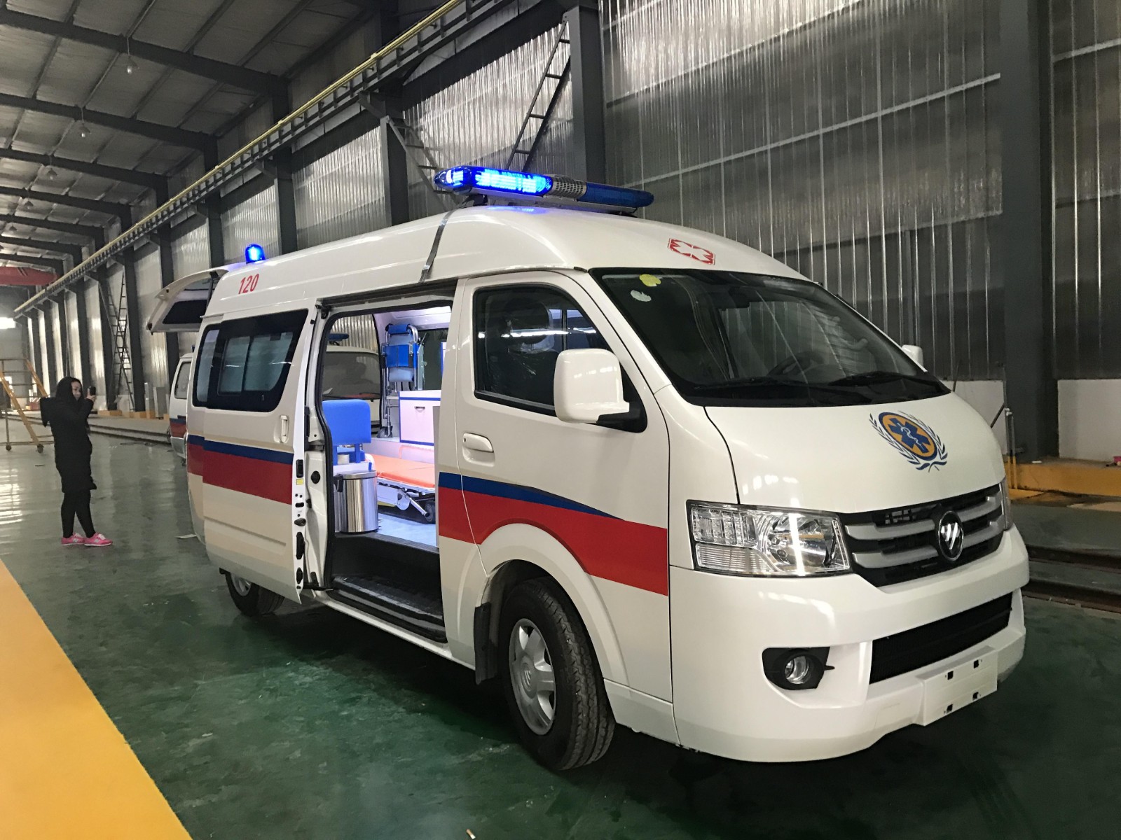 民和救护车转院